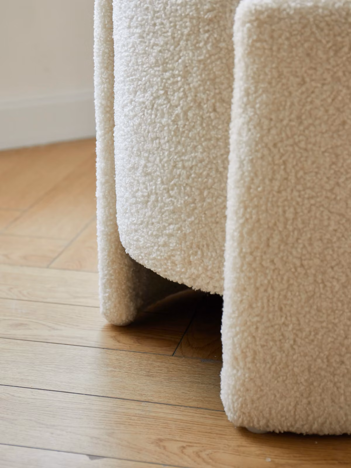 Nordlys White Bouclé Pouf – 2