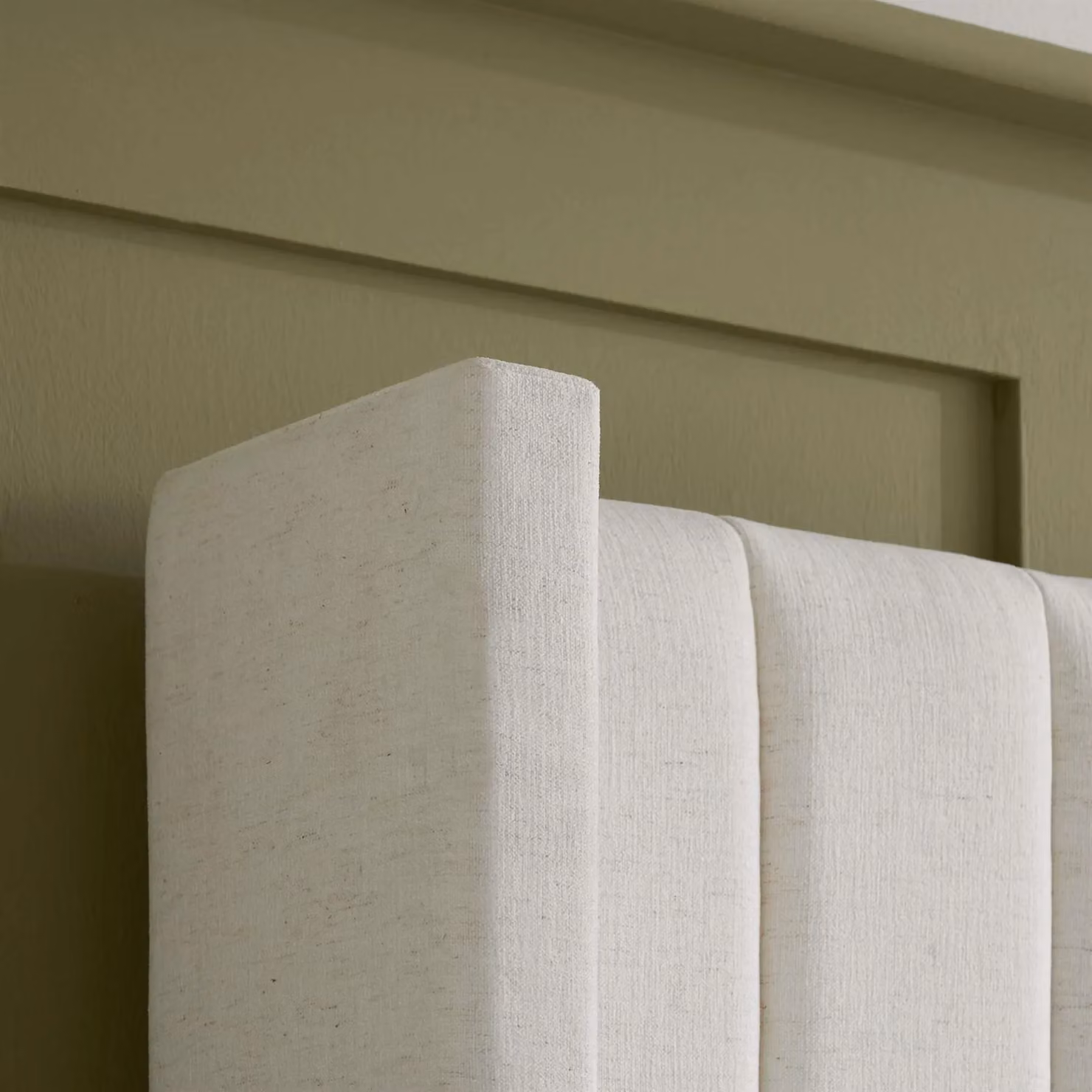 Birlea Maisey Ottoman King Bed Frame in Cream Linen Fabric with Lift Up Base – 2