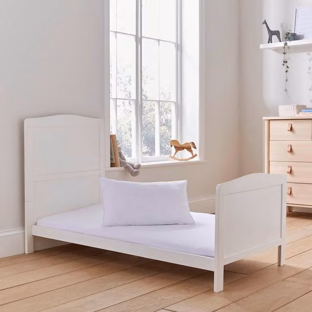 Martex Temperature Regulating Baby Pillow in White Cotton
