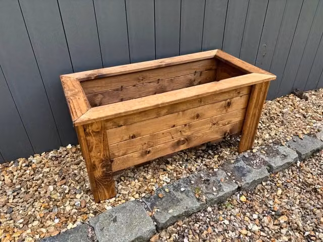 Charles Taylor Prestbury Large Raised Rectangular Trough Planter in Brown