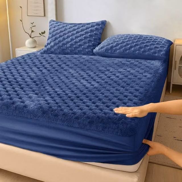 Velosso Chunky Popcorn Faux Fur Fitted Sheet in Navy Blue, W: 140 cm, L: 200 cm