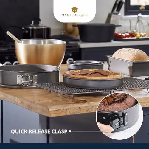 MasterClass Non-Stick Springform Round Cake Tin with Loose Base, Grey, Diameter: 25 cm – 6