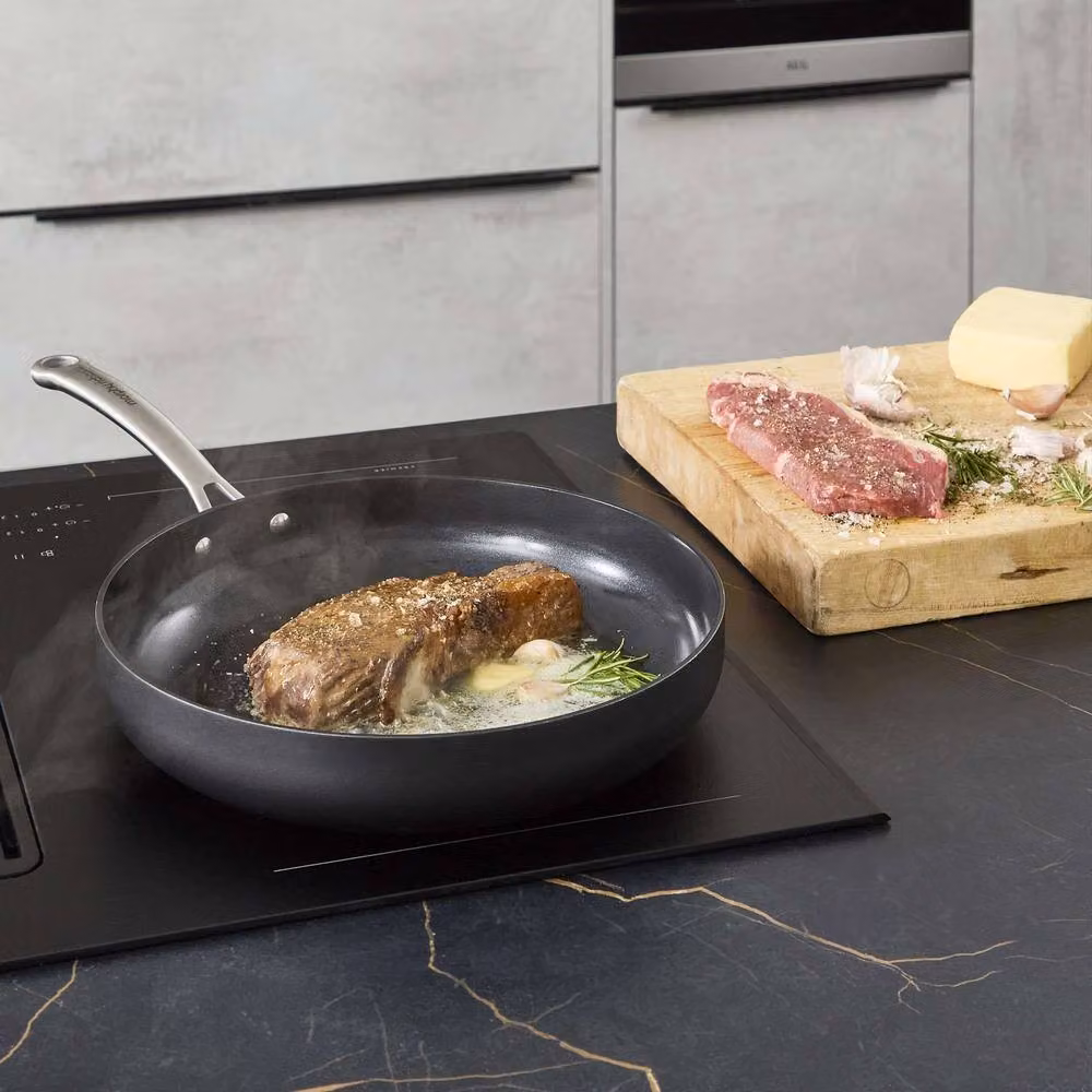 Morphy Richards Mastery 30cm Non-Stick Aluminium Frying Pan in Black – 5