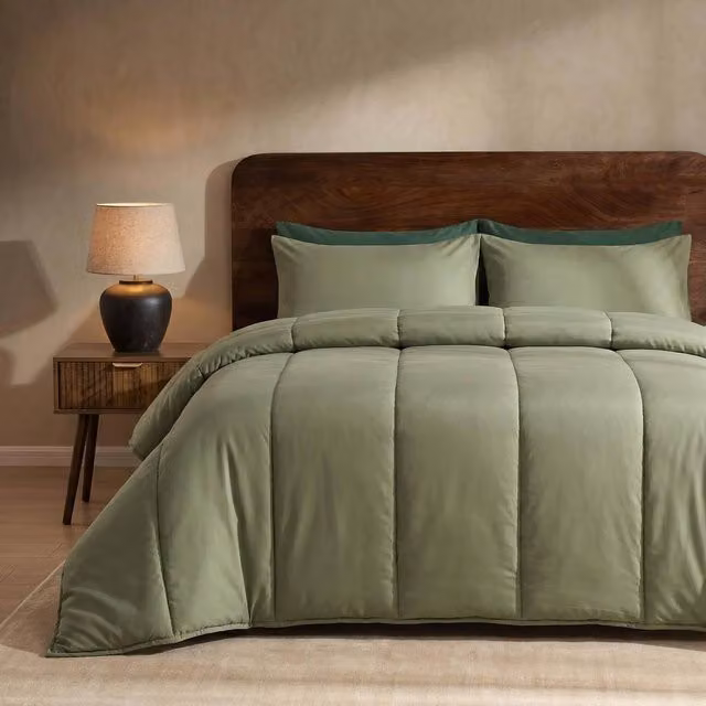 OHS Green 10.5 TOG Coverless Duvet and Pillowcase Bedding Set for Adults, King Size