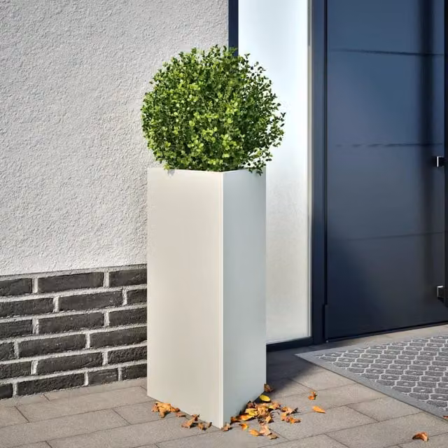 Berkfield Home Set of 2 White Triangular Steel Garden Planters, W: 40 cm, D: 34.5 cm, H: 70 cm