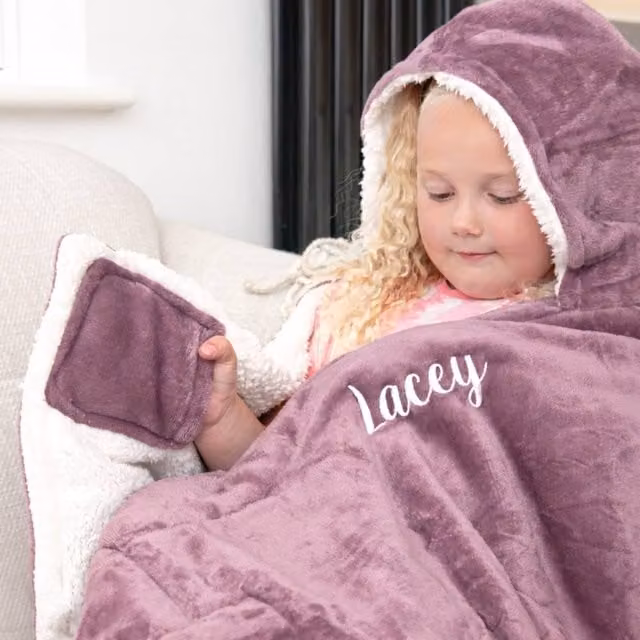 Duncan Stewart Personalised Childrens Hooded Sherpa Fleece Blanket in Purple – 1