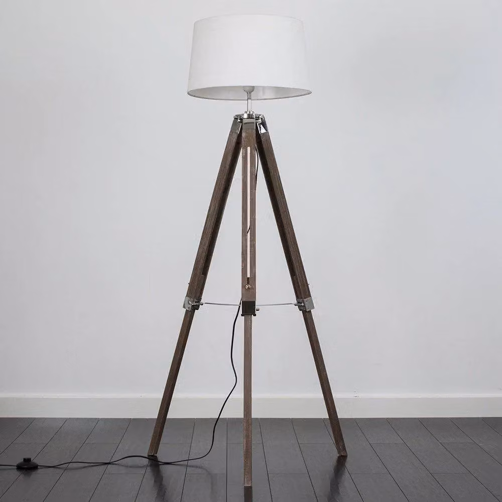 ValueLights Clipper White Floor Lamp with Chrome and Wood Details – 2