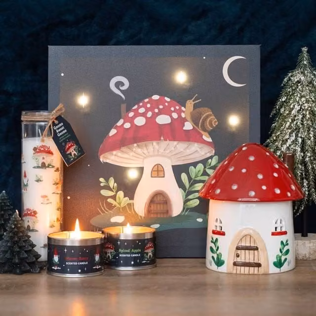 Uniqueful Gnome Sweet Gnome Spiced Apple Tube Candle, Multicolour – 1