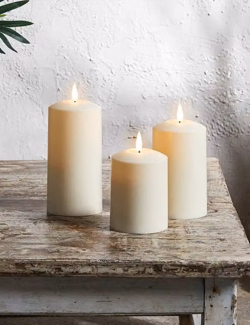 Lights4fun TruGlow Waterproof Outdoor Pillar Candle in White/Beige with Remote Control and Timer