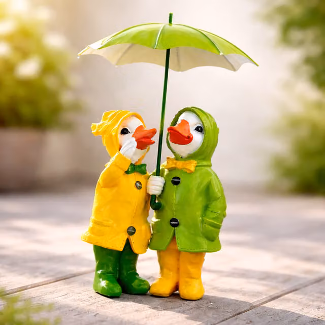 Garden Mile Yellow Duck Couple Garden Ornament