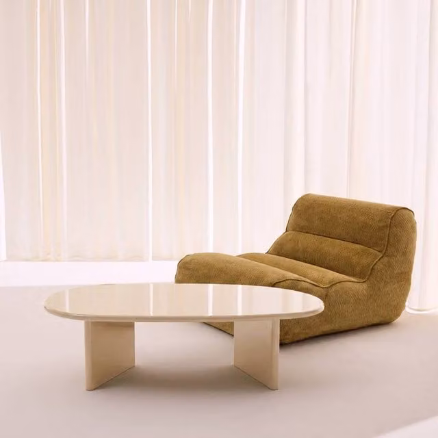 sweeek Modern Oval Coffee Table with Glossy Finish in Beige, W/D/H: 60 x 60 x 34.5 cm – 1