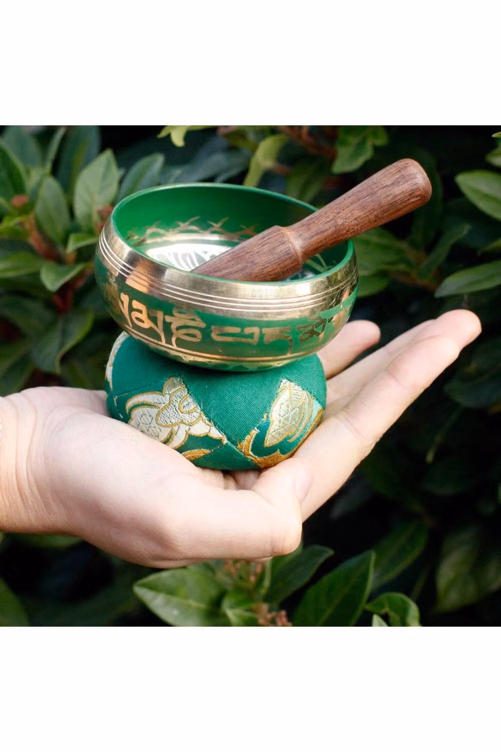 KDMD Mini Green Singing Bowl Gift Set with Cushion and Stick – 3