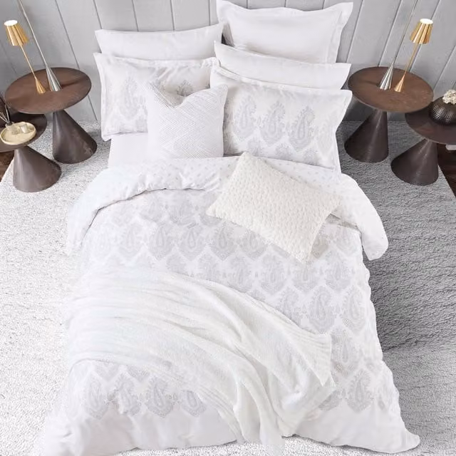 Nalu Nicole Scherzinger Dalisay Double Duvet Cover and Pillowcase Set in White and Silver Mako Satin Cotton with Paisley Design, W: 140 cm, L: 200 cm