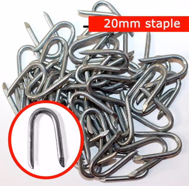 Actiaspet Galvanised Steel U Nails Fencing Staples, Silver, 100 Pack, 20mm x 8mm – 5