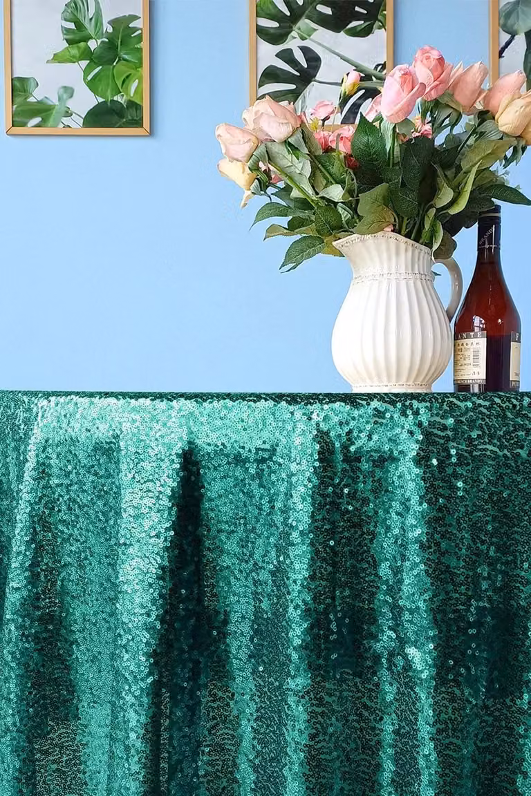 Neel Blue Round Sequin Tablecloth in Emerald Green, Diameter: 127 cm