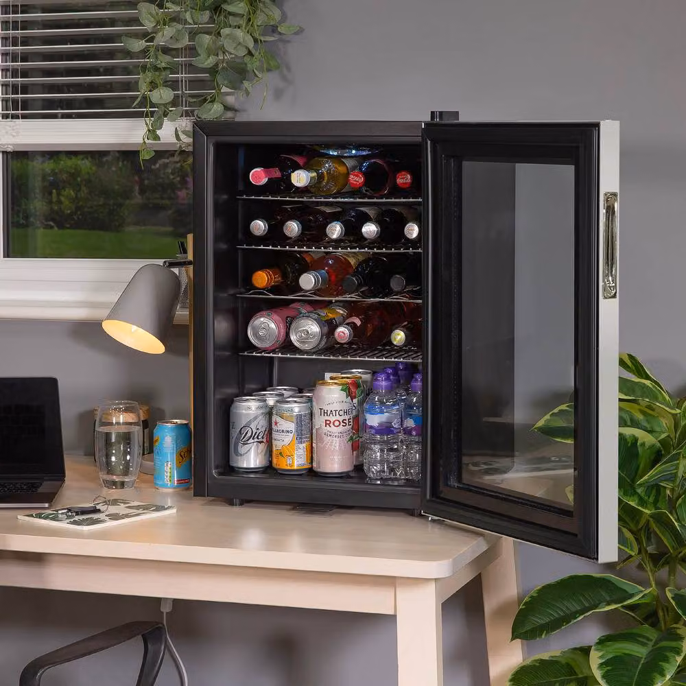 Kahla 62 Litre Under Counter Drinks Cooler with Glass Door and Adjustable Temperature in Silver – 3