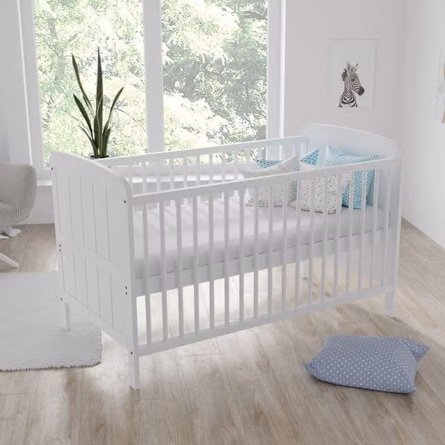 Love For Sleep Maddox Cot Bed in White Solid Pine Wood, W/D/H: 140 x 70 cm