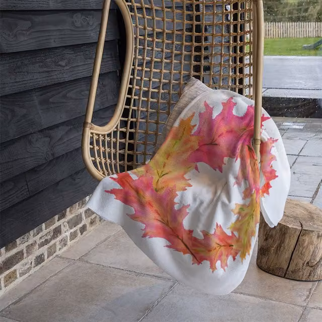Benjamin Tate Design Pink and Orange Autumn Floral Fleece Blanket, W/D/H: 120 x 150 cm