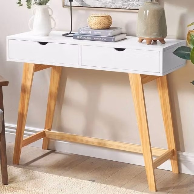 Wyld Haus Console Table with White Lacquer Top and Light Pine Legs W/D/H: 101 x 36 x 78 cm