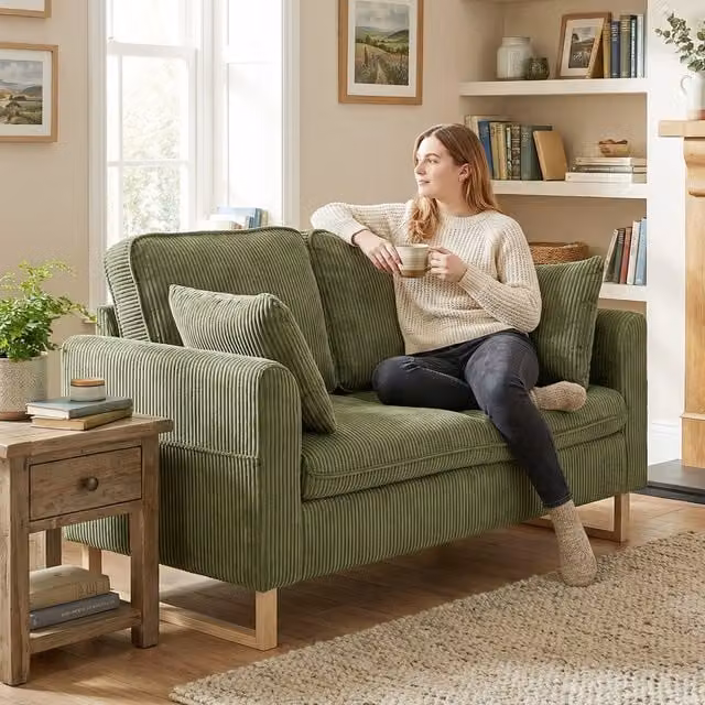 HOMCOM 2 Seater Corduroy Upholstered Sofa in Green with 2 Scatter Cushions