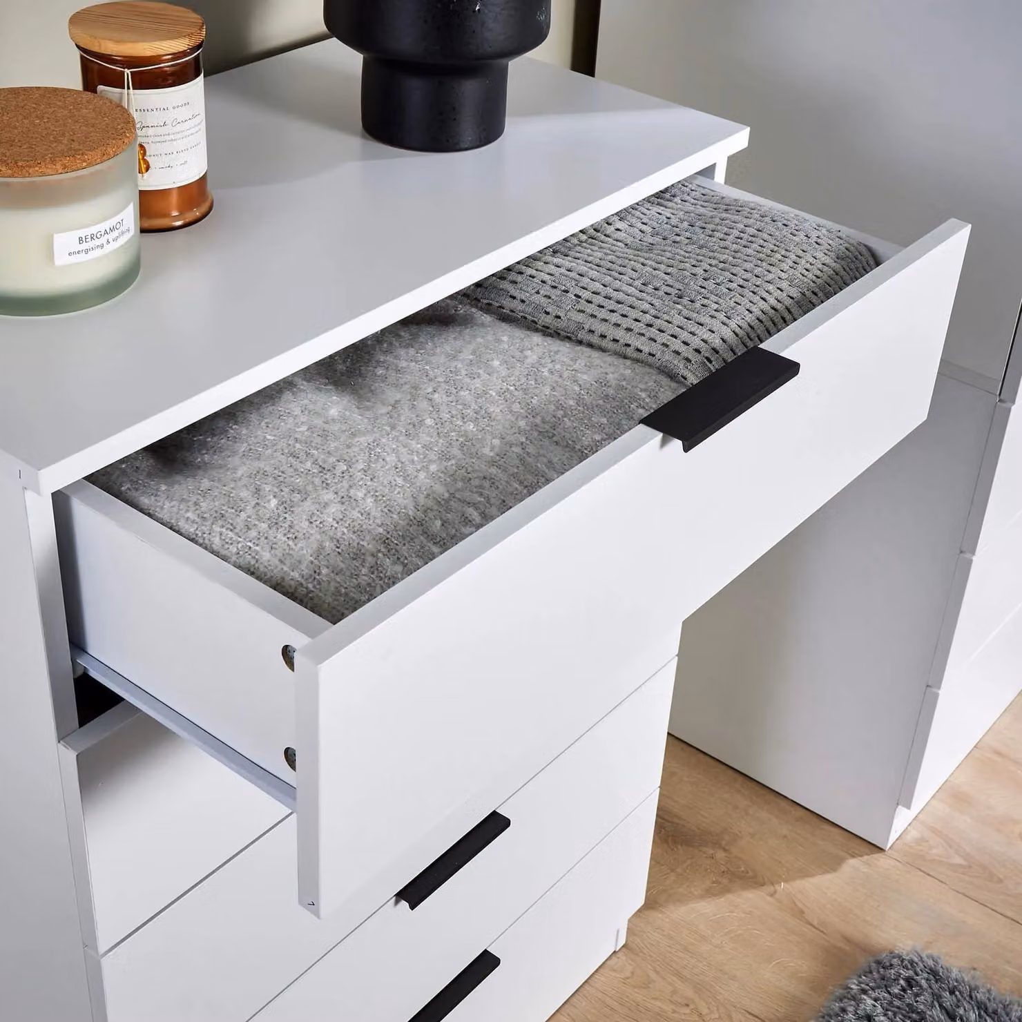 Home Source Phoenix 5 Drawer Chest of Drawers Bedroom Organiser in White – 3