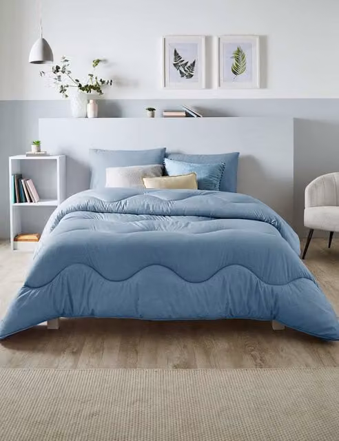 Night Lark 10.5 Tog Breathable Hollow Fibre Coverless Duvet in Light Blue