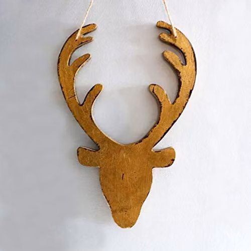 Shatchi Golden Wooden Hanging Reindeer Wall Decoration for Christmas, W: 16 cm, H: 26 cm – 1