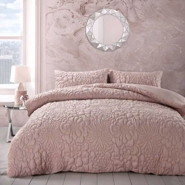 Velosso Alini Quilted Duvet Cover and Pillowcase Set in Pink, Single Size (90 x 200 cm)