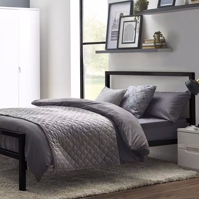 Julian Bowen Soto Minimalist Metal Bed in Matt Black, Double (140 x 200 cm)