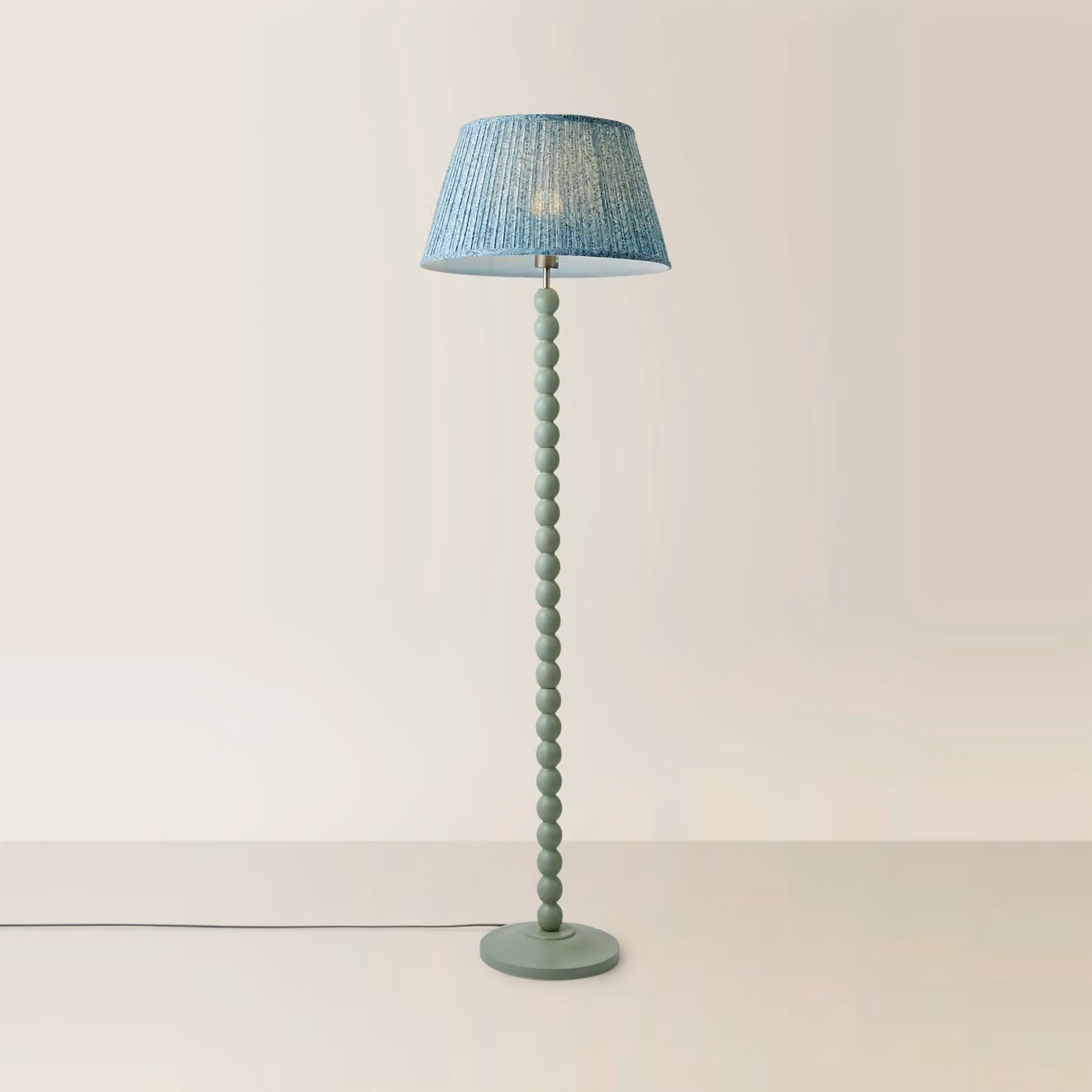 ValueLights Bobbin Floor Lamp with Leaf Pleated Fabric Shade and Bulb in Green – 2