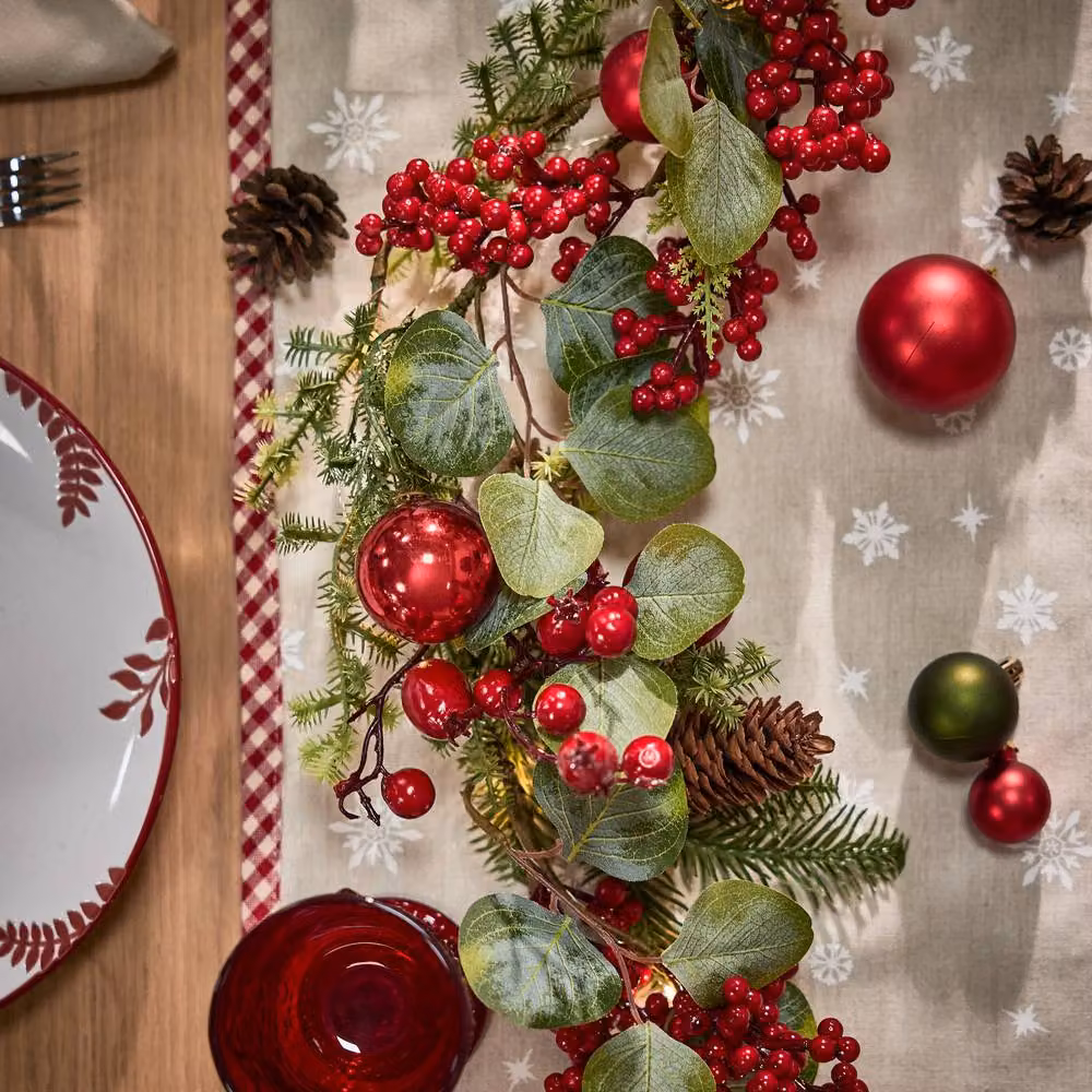 Dibor Berries and Baubles Pre-Lit Christmas Table Decor Garland in Green, Red and Gold, 150 cm – 2