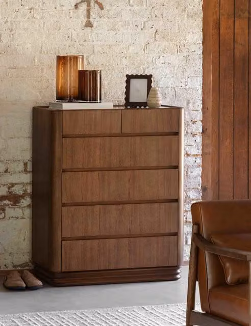 Gallery Direct Dempsey 6 Drawer Chest in Brown