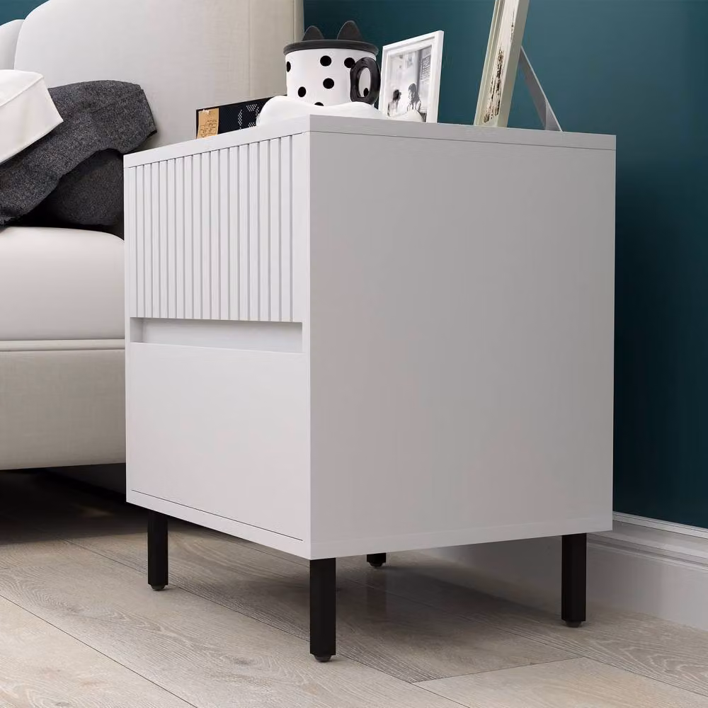 Wyld Haus Vadiro Set of 2 White Ribbed Bedside Tables with 2 Drawers – 6