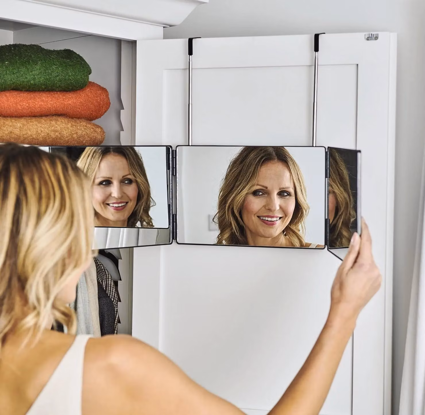 mysmartbuy 3 Way Trifold Over Door Vanity Mirror with Telescopic Hanging Hooks, Silver, H19.5 x W93 x D1.5 cm – 2