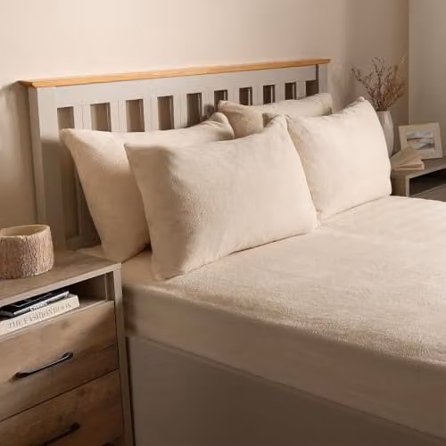 OHS 2 Pack Teddy Fleece Thermal Pillowcases in Cream White – 1