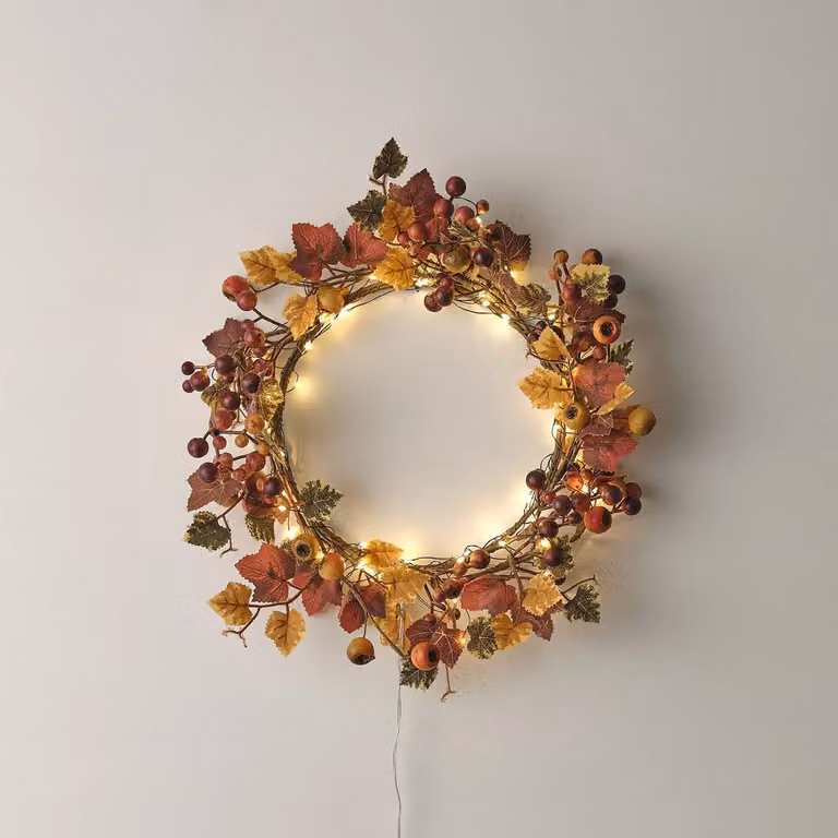Lights4fun Autumnal Berry Wreath with 50 LED Micro Lights, Multicolour, Diameter: 40 cm