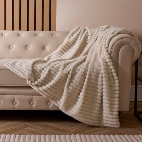 OHS Faux Fur Ribbed Throw Blanket in Natural Sand, W: 150 cm, L: 200 cm – 2