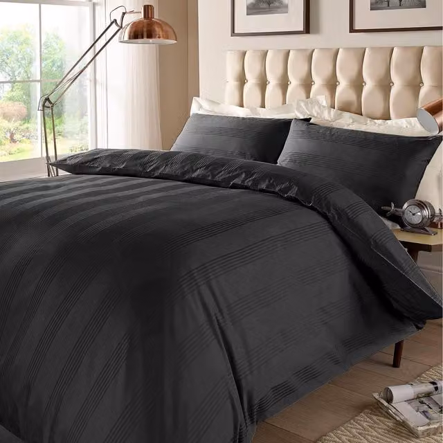 Roseley Modern Striped Cotton Duvet Cover Set in Black, 140 x 200 cm
