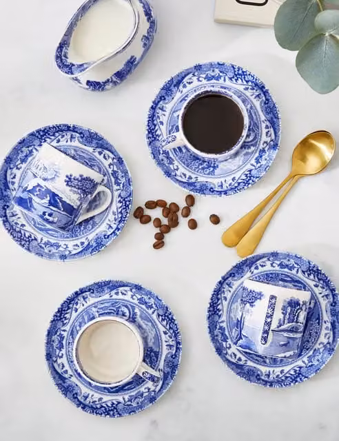 Spode Blue Italian Stoneware Floral Cup and Saucer Set of 4 in Blue