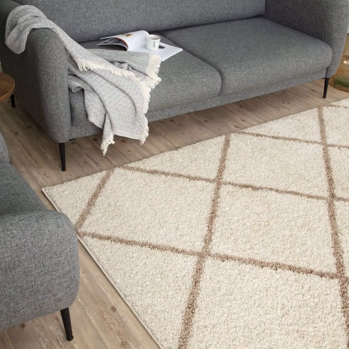 THE RUGS Moroccan Soft High Pile Shaggy Diamond Rug, Ivory, W: 60 cm, L: 110 cm – 2