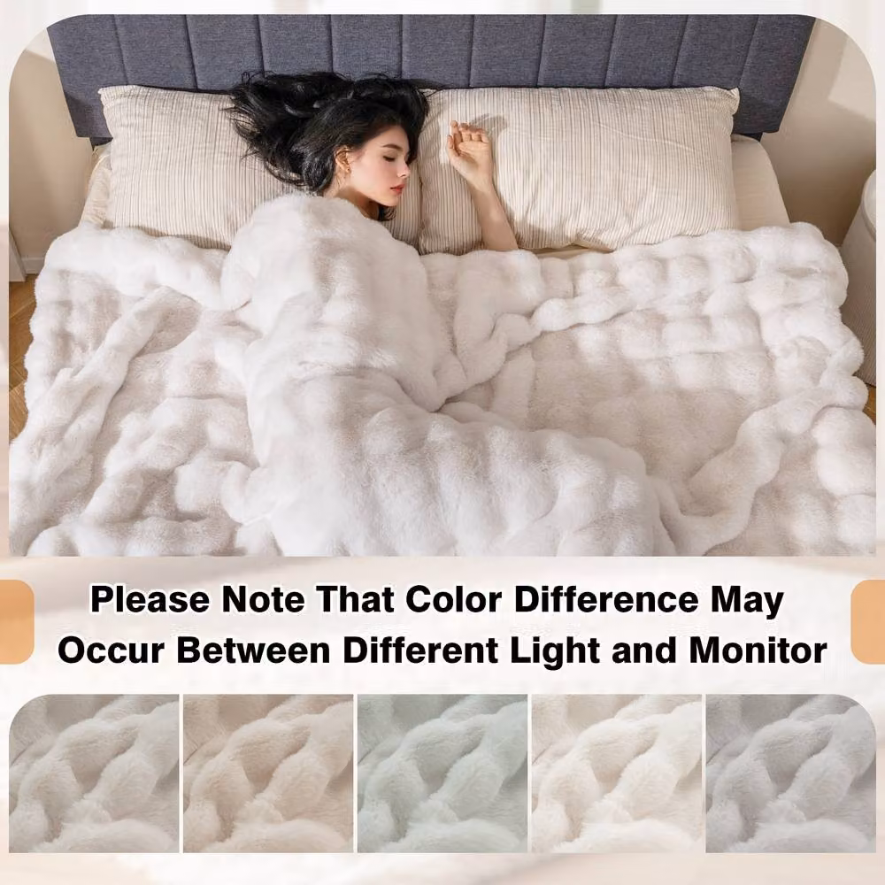 Costway White Faux Fur Reversible Double Face Fluffy Bubble Throw Blanket, W: 203 cm, D: 153 cm – 4