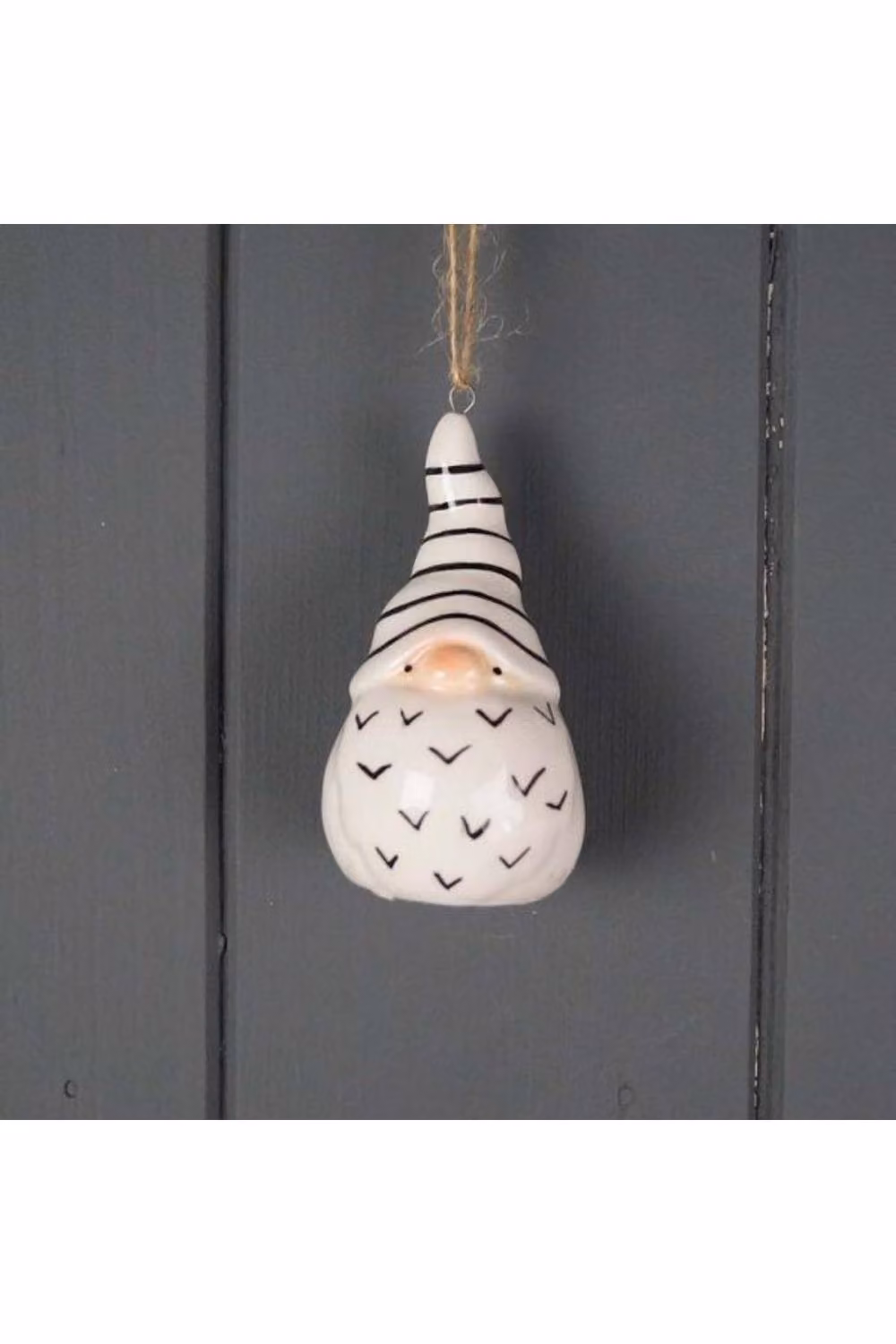 KDMD Black and White Festive Ceramic Santa Tabletop Decoration – 2