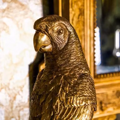 Madison & Mayfair Art Deco Gold Parrot Statue on a Black Metal Stand, H 32.7 cm x W 12.4 cm x D 12.7 cm – 4