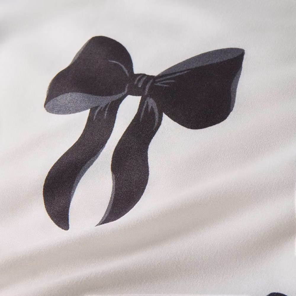 OHS Reversible Bow Printed Microfibre Bedding Set with Duvet Cover and Pillowcases, White and Black, 200 x 200 cm – 7