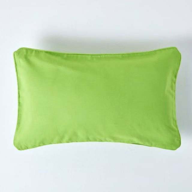 Homescapes Plain Green Cotton Rectangular Cushion Cover, W/D/H: 50 x 50 x 1 cm