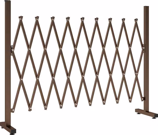 Outsunny Expanding Trellis Fence, Freestanding Movable Foldable Garden Screen Panel in Dark Brown, W: 250 cm, H: 103.5 cm