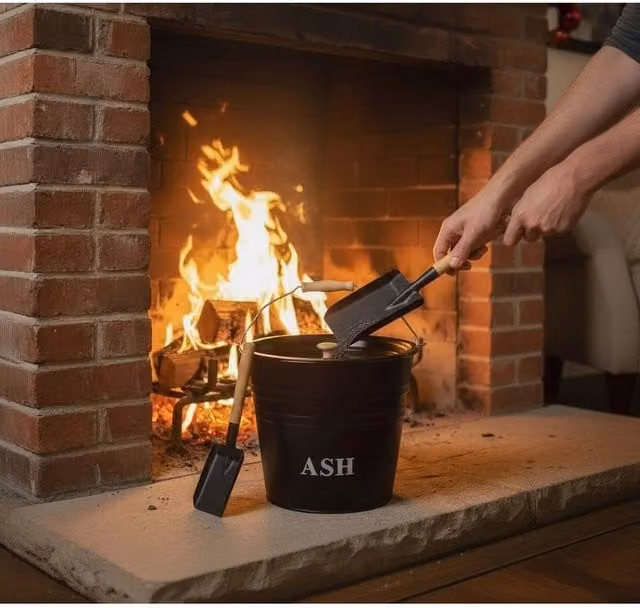 PAWNORA 12L Metal Ash Bucket with Lid and Shovel in Black – 1