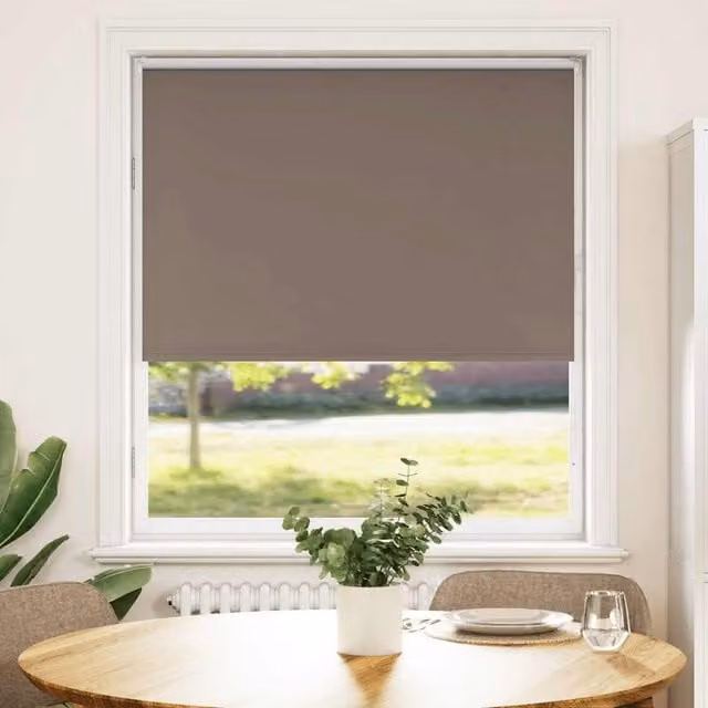 Berkfield Home Blackout Roller Blind, Brown Polyester, W: 115 cm, H: 150 cm – 1