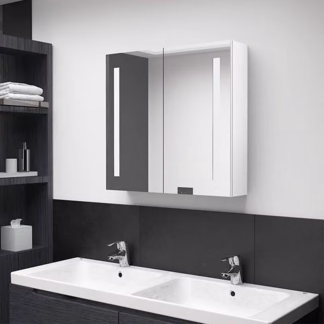 Berkfield Home LED Bathroom Mirror Cabinet in White with Integrated Lighting and Internal Shelves, W: 62 cm, D: 14 cm, H: 60 cm