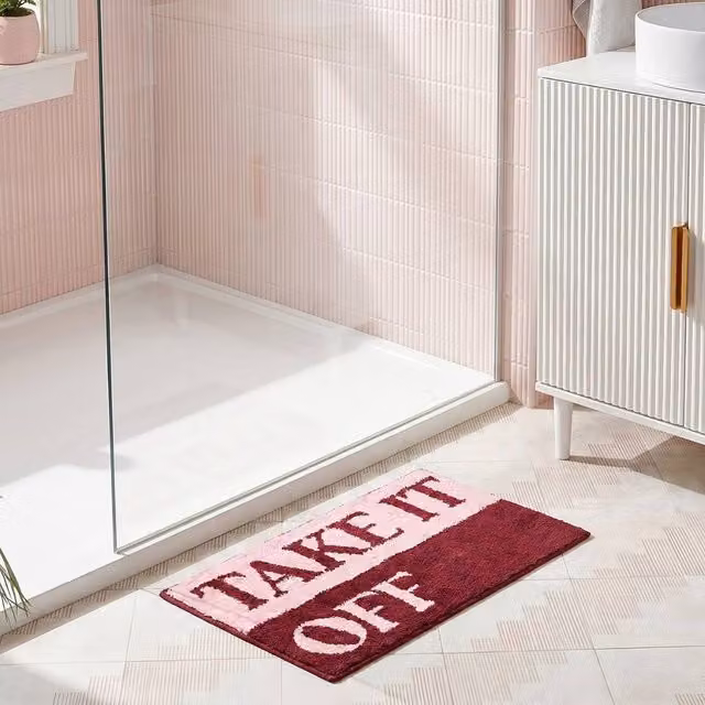 OHS Take It Off Non-Slip Textured Chenille Bath Mat in Pink and Burgundy – 1